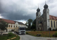 Kirche und Brauereigelände in Baumburg